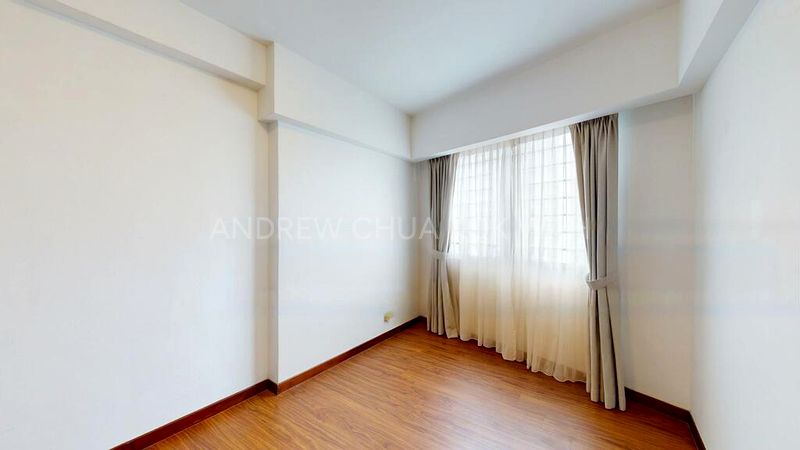 2 Bed Condo for Sale in  Astor Green - Image 6